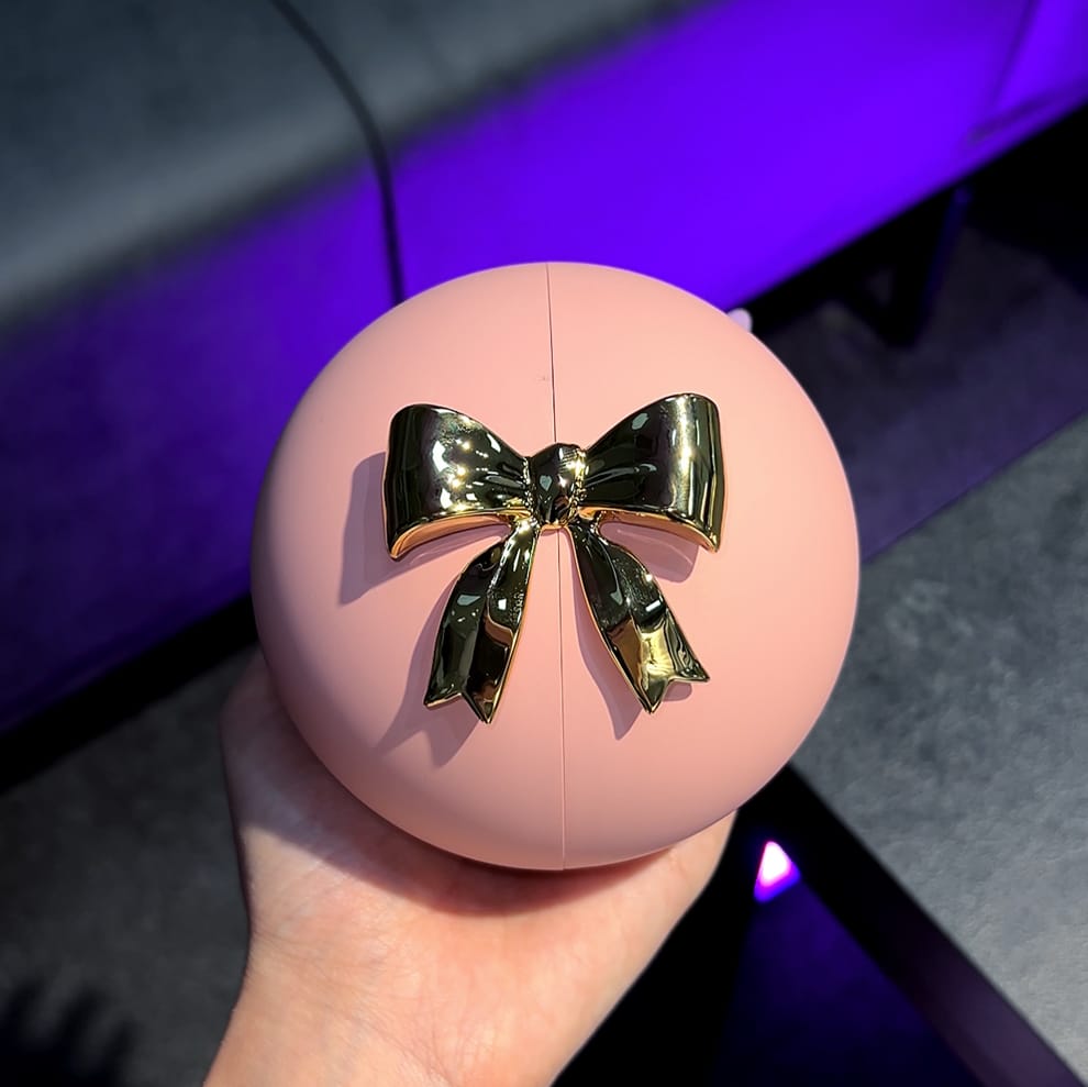 Eternal Rose Jewelry Box + Heart Ring💖 ( With Gift Bag )