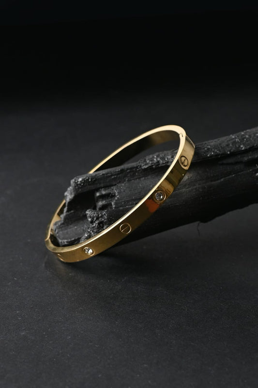 Cartier Diamond Love Bracelet (Gift Packaging) 💖